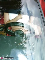 milf spreads legs